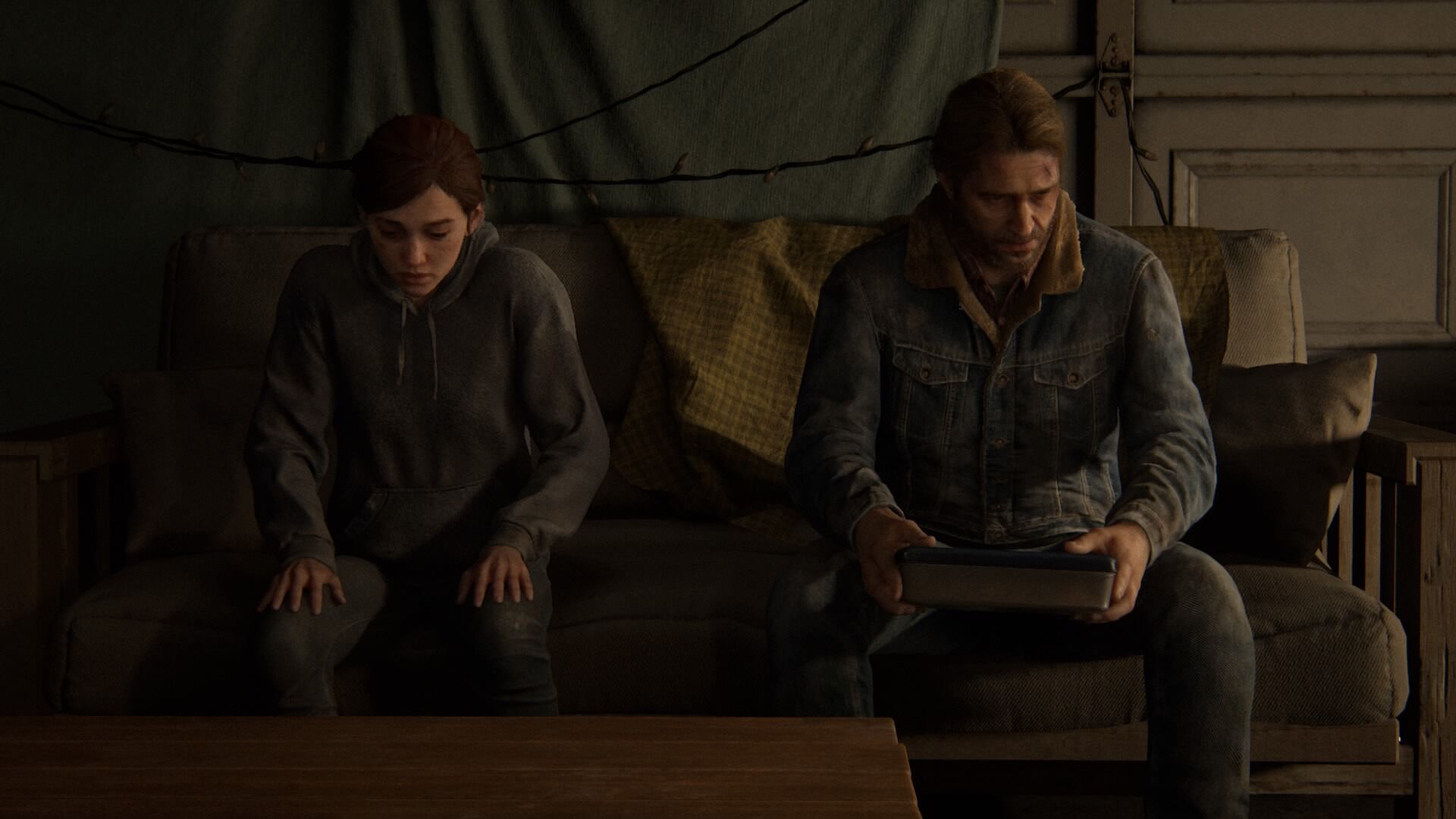 The Last of Us 2 - Tommy teaches Ellie how to shoot 