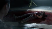 Abby découvrant Owen, mort