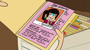 S5E17A Lincoln sees Mrs. Bernardo's resumé