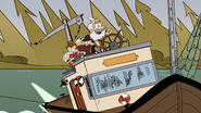 S6E10A He chases the fish and immediately jerks to starboard