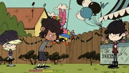 S1E24A Hugging the pinata.png (3.34 MB)
