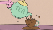 S2E25A Lola overfills her teacup