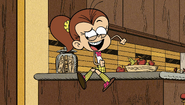 S2E04A Luan telling a joke