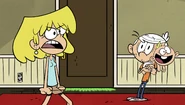 "Has anyone seen my phone? I need to live-tweet my show!"