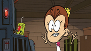 Luan's missing ponytail, with a brown spot.