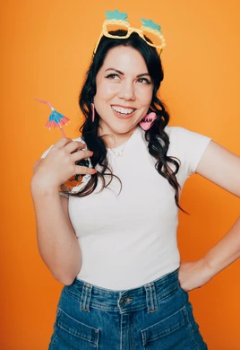 MV5BMzMxZGM0NGQtZmUzMi00NTA4LWI1NmUtZGJiYWQ3ZTU2NjY2XkEyXkFqcGdeQXVyNzEyOTg4Nzc@. V1 