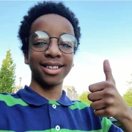 Jahzir as Clyde during the production of A Loud House Christmas.