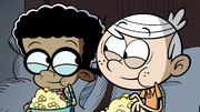 S2E17A Linc and Clyde eating popcorn again