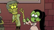 S6E21 Wait, Leni, that's a real zombie arm.png (2.01 MB)