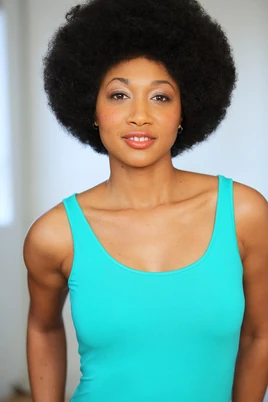 Shondlia White