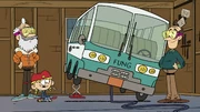 Lana, Lynn Sr., and Gramps band together to repair Vanzilla.