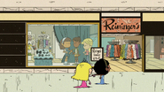 S5E22A She grabs Lola and drags her to Reininger's