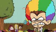 S1E24A Luan angry with Lincoln