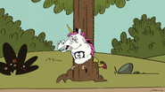 S4E12B Luan got stuck in the tree