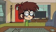 Lynn disguised as Lisa.