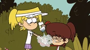 "Talcum powder. Keeps your palms cool and dry."