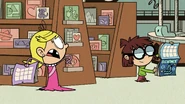 S5E22A Lola sees Lisa.png (2.79 MB)