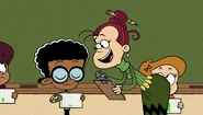 "Ooh! Very impressive, Clyde!"