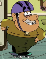 Hector wearing Ronnie Anne's helmet.png