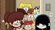 The Loud House Space Invader 4 Lynn Lucy