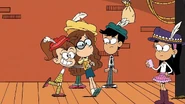 Luan pushing Shannon.