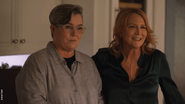 Gen Q S02E01 Carrie and Tina 01