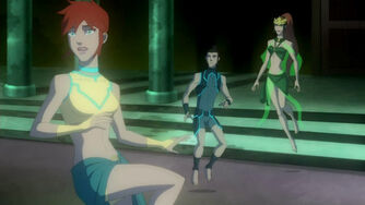 Young-Justice-01x08-Downtime-11