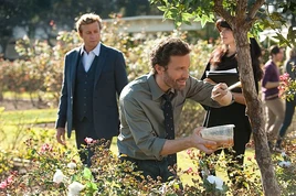 The-Mentalist-Season-5-Episode-14-Red-in-Tooth-and-Claw-4