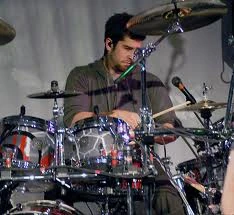 Rob Bourdon | The Music Wiki | Fandom