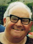 Ronnie Barker (cropped)