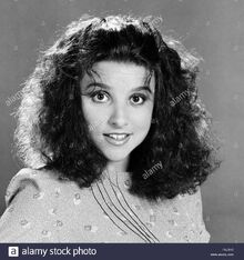 Original-film-title-saturday-night-live-english-title-saturday-night-live-tv-year-1975-stars-julia-louis-dreyfus-credit-nbc-tv-album-P4J1H0.jpg