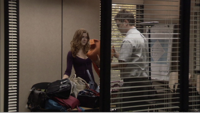 Tutti pazzi per Katy, la ragazza nuova - The Office - YouTube