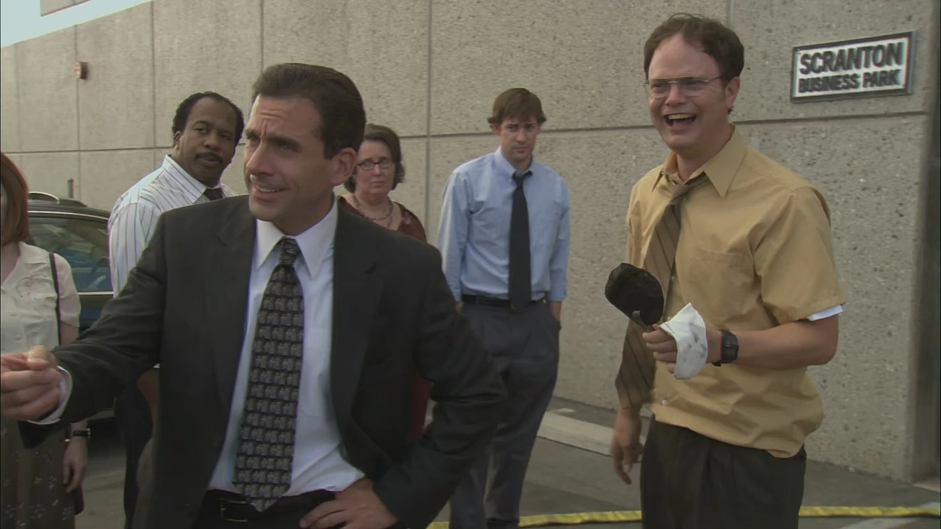 Arriba 59+ imagen the office fire drill episode Abzlocal.mx