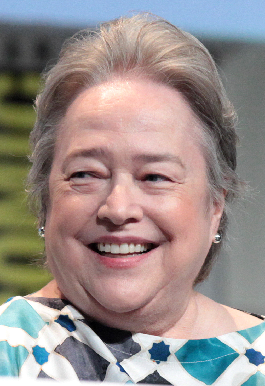 Kathy Bates Dunderpedia The Office Wiki Fandom