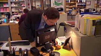 The_Office_-_Jim's_wire_prank_on_Dwight