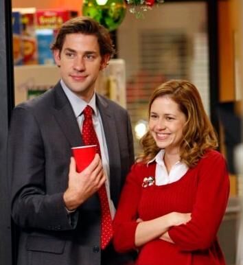 The Office Couldn't Decide If Pam Or Jim Worked At Dunder Mifflin First