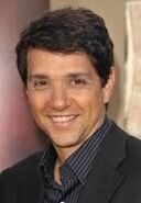 Ralph Macchio (Johnny Cade)