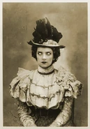 Miss Edwards photograph.jpg (131 KB)