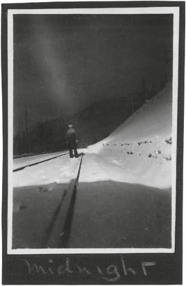 Midnight railroad wight