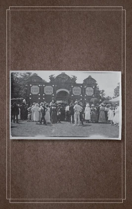 Congress of human oddities