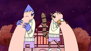 S4E31.127 Mordecai and Rigby Getting Their Face Grabbed