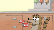 S7E09.049 Rigby with Cup Cannons