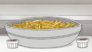 S8E09.219 Roxy's Famous Fries