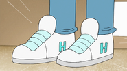 S8E04.007 Hover Boots