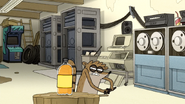 S7E06.129 Rigby Trying to Slice an Orange Soda Bottle