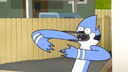 S6E06.166 Mordecai Imitating Rigby's Box Lifting 02