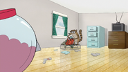 S7E03.051 Rigby Packing His Backpack