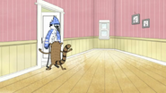 S3E25 Rigby stops Mordecai