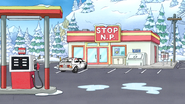 S7E18.043 Stop N.P. Gas station