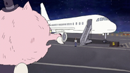 S7E09.192 Werewolf Pops Seeing a Plane to London